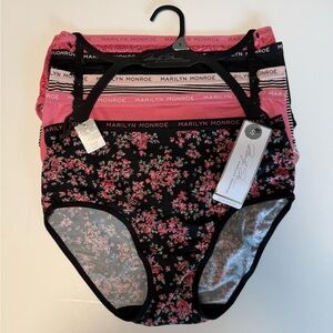 🆕Marilyn Monroe Super Soft Panties SZ S NEW